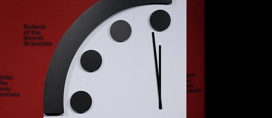 Doomsday Clock Stays at 90 Seconds to Midnight Amid Global Threats and AI Concerns