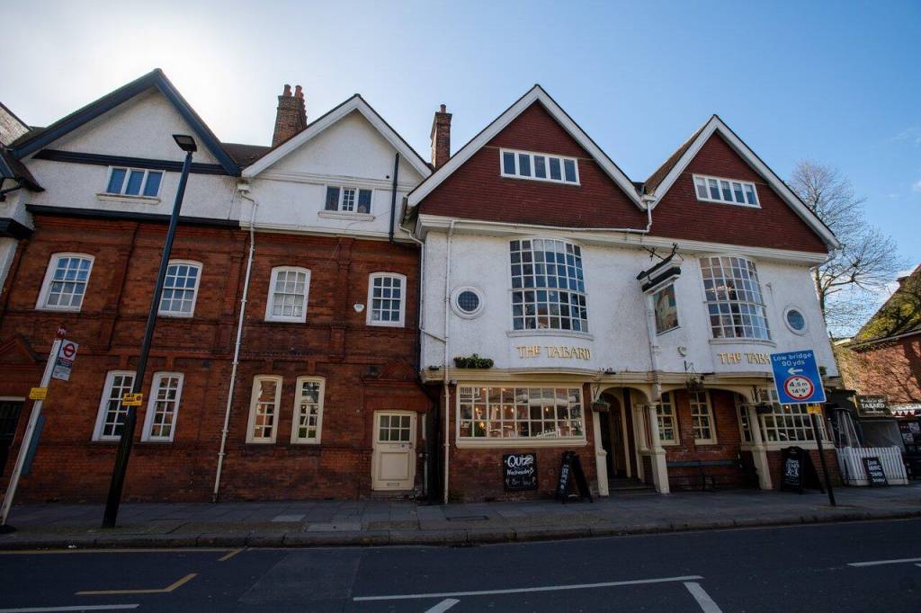 Discover The Tabards Historic Role in Bedford Parks Iconic Design