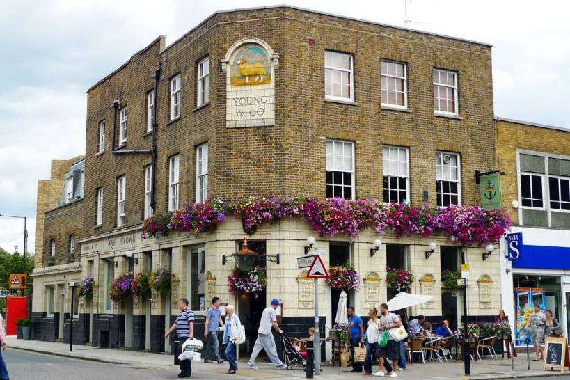 Exploring the Crown and Anchor - A Timeless British Cultural Icon